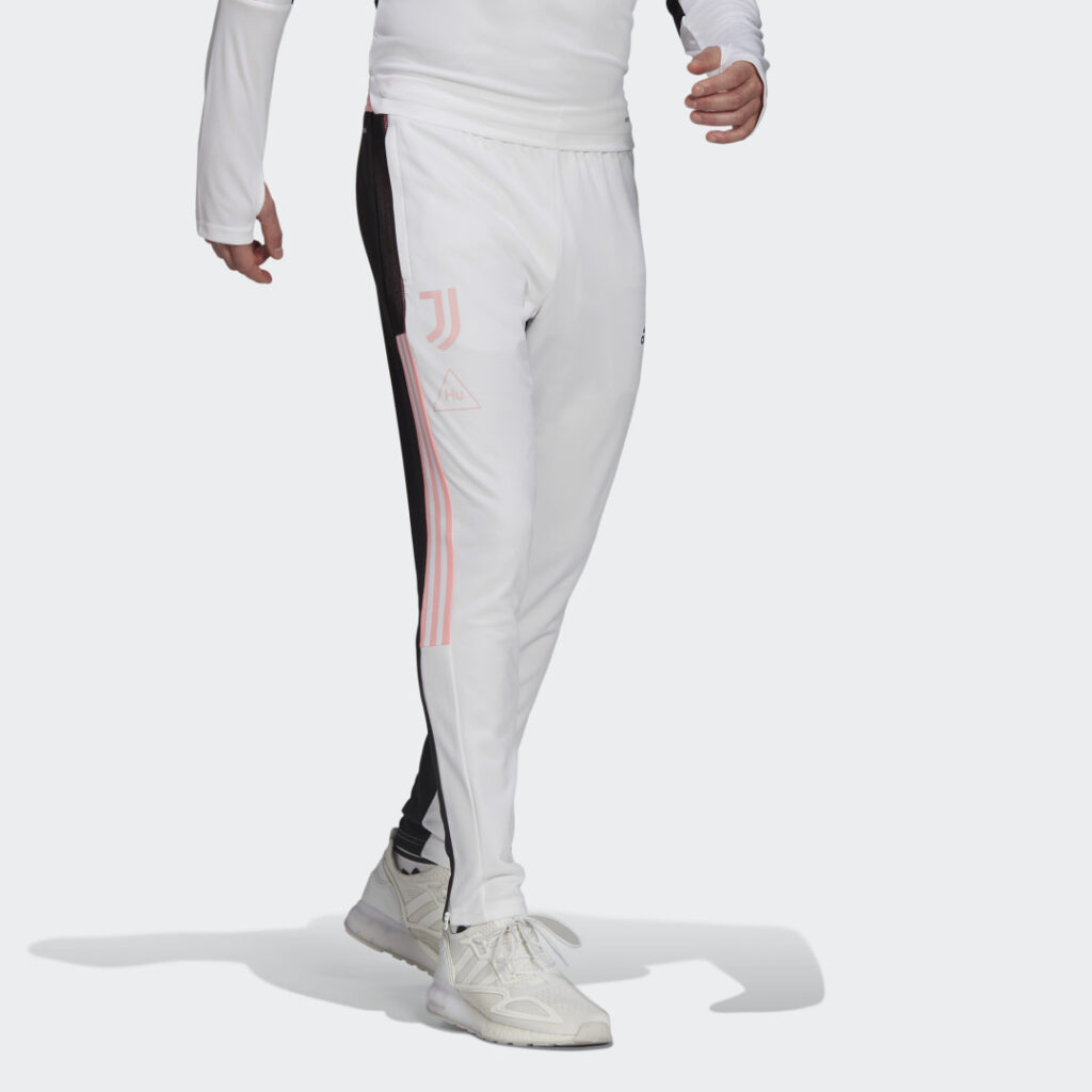 Купить Тренировочные брюки Ювентус Human Race adidas Performance по Нижнему Новгороду